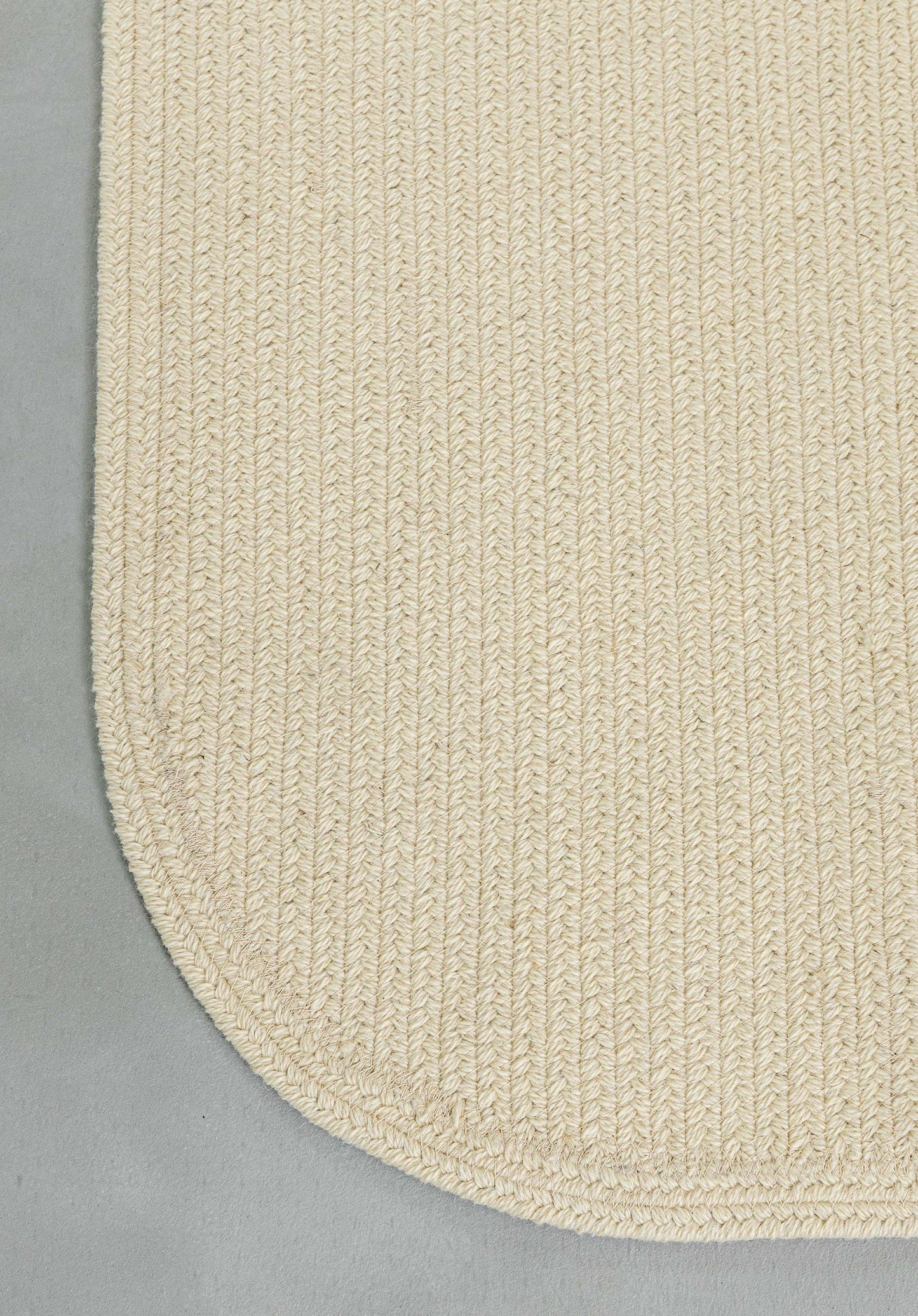 Rounded Linear Rug
