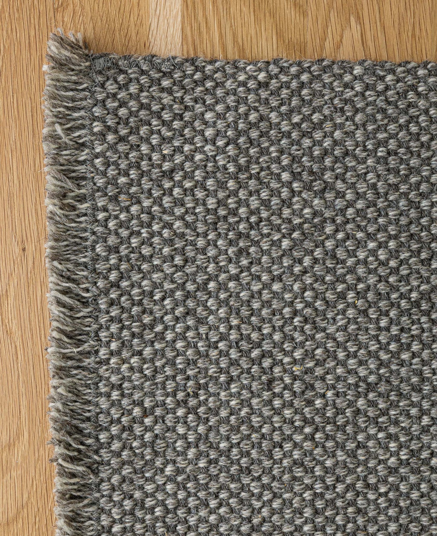 Shuttle Weave Runner