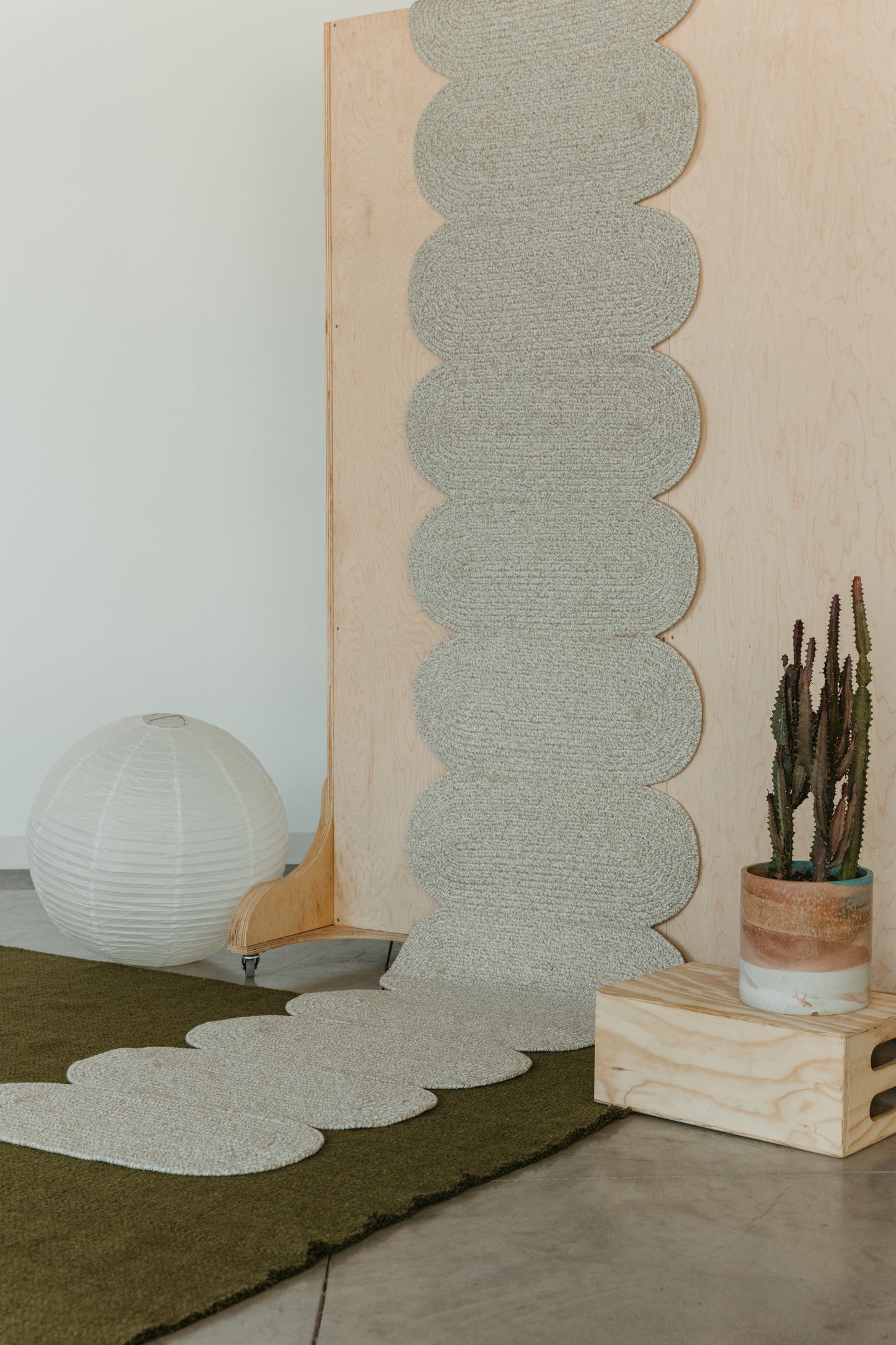 Curvy Runner Sample Sale! / Corten 2 1/2' x 10'